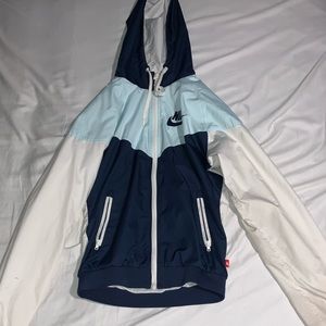 COPY - Nike windbreaker